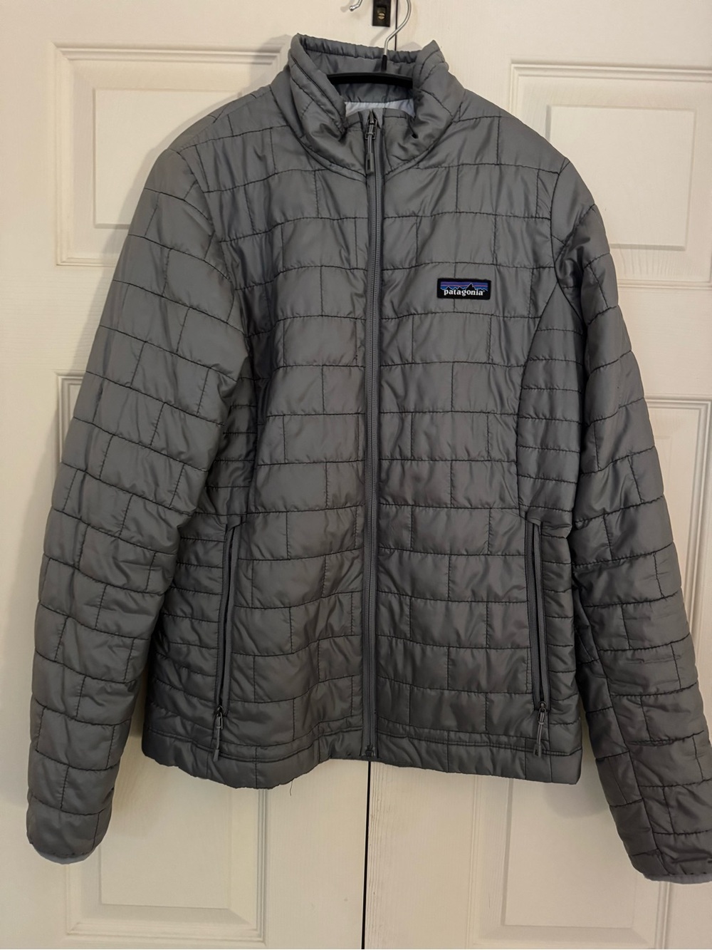 Patagonia Women's Jacket with Multicolor Logo on Gray Lining